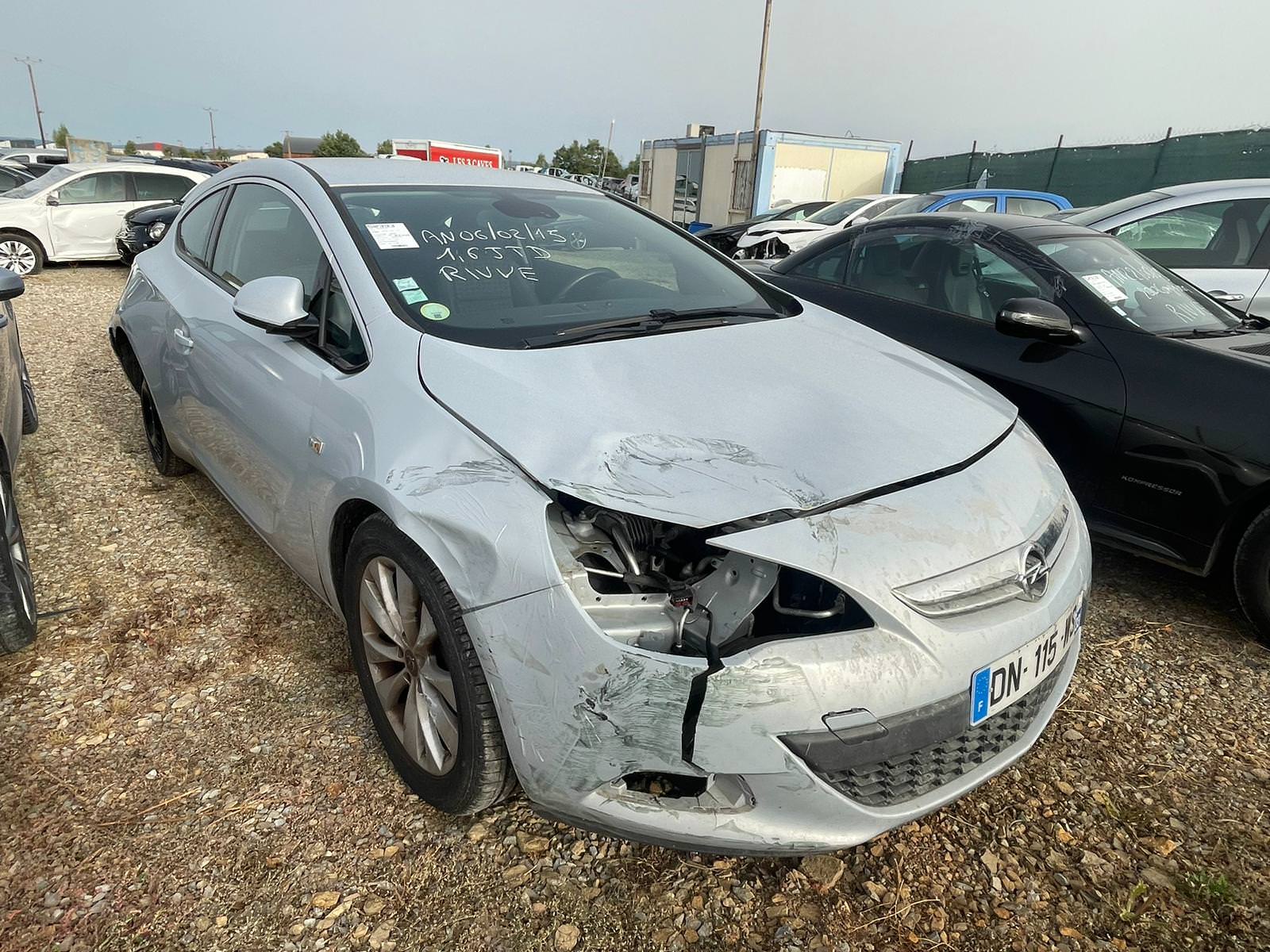 OPEL Astra 1.6 CDTi 136