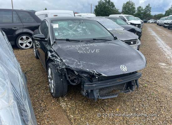 VOLKSWAGEN Scirocco 2.0 TDi 140