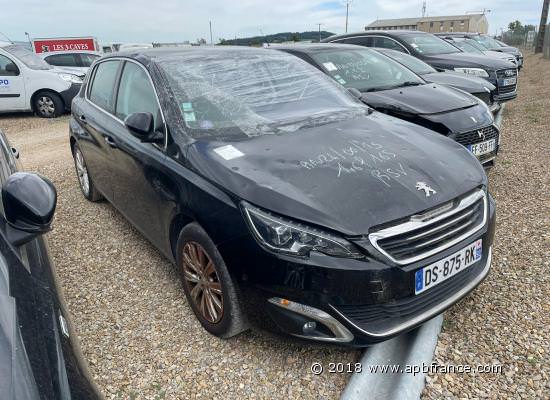PEUGEOT 308 1.2 PureTech 130