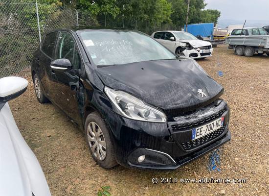 PEUGEOT 208 1.6 BlueHDi 100