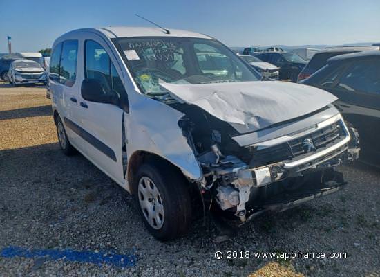 PEUGEOT Partner VP Tepee 1.6 BlueHDi 100 5 Places