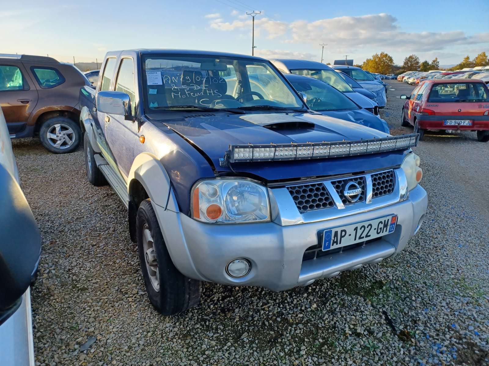 NISSAN King Cab 2.5 TDi 133