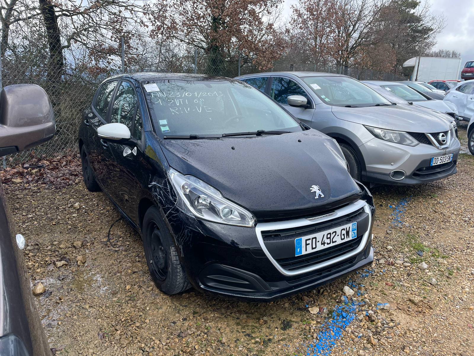 PEUGEOT 208 1.2i PureTech 68