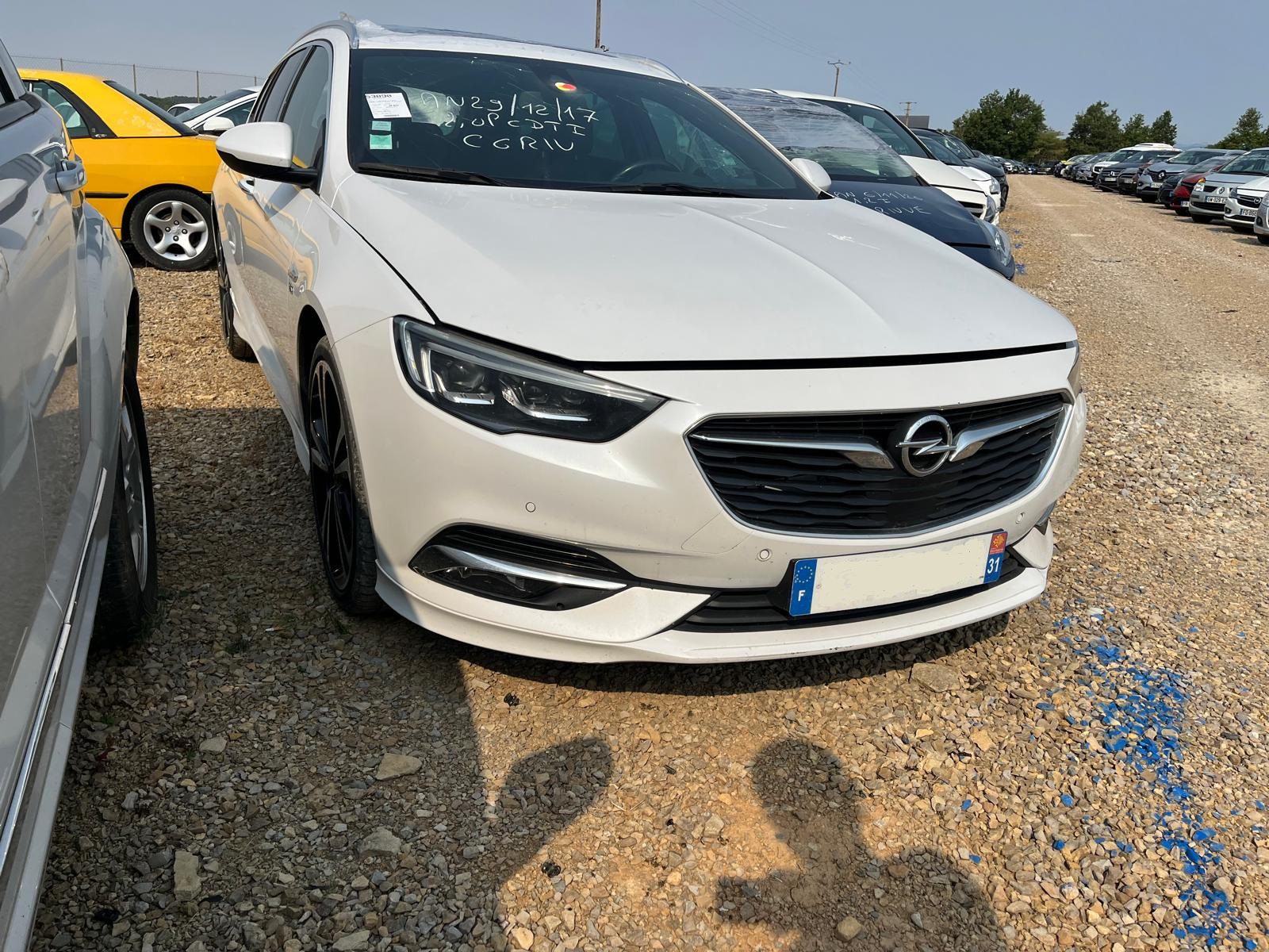 OPEL Insignia 2.0 CDTi 170 Country Tourer