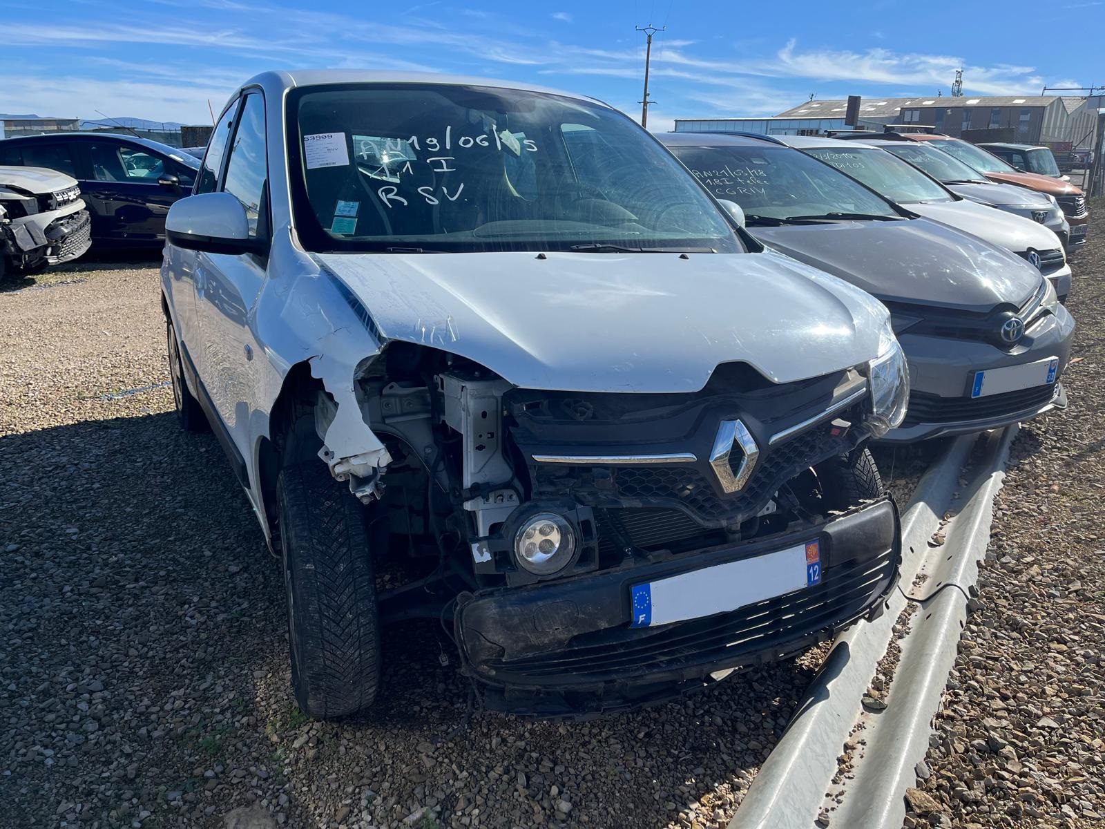 RENAULT Twingo III 1.0i SCe 70