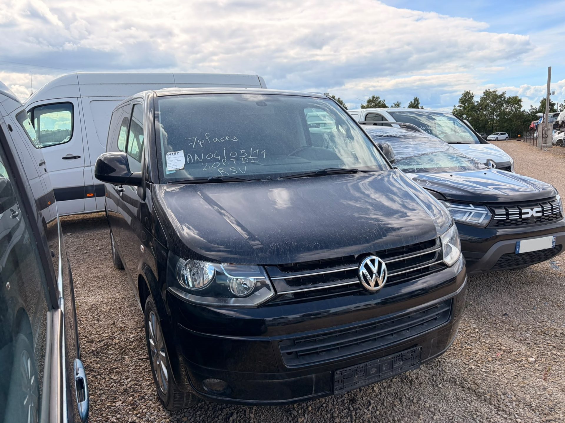 VOLKSWAGEN Transporter T5 2.0 BiTDi 180 VP – 7 Places